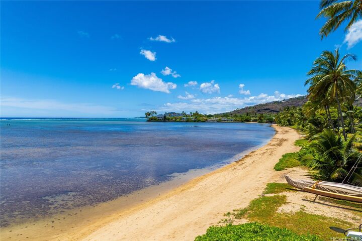 240 Paiko Drive  Honolulu HI 96821 photo