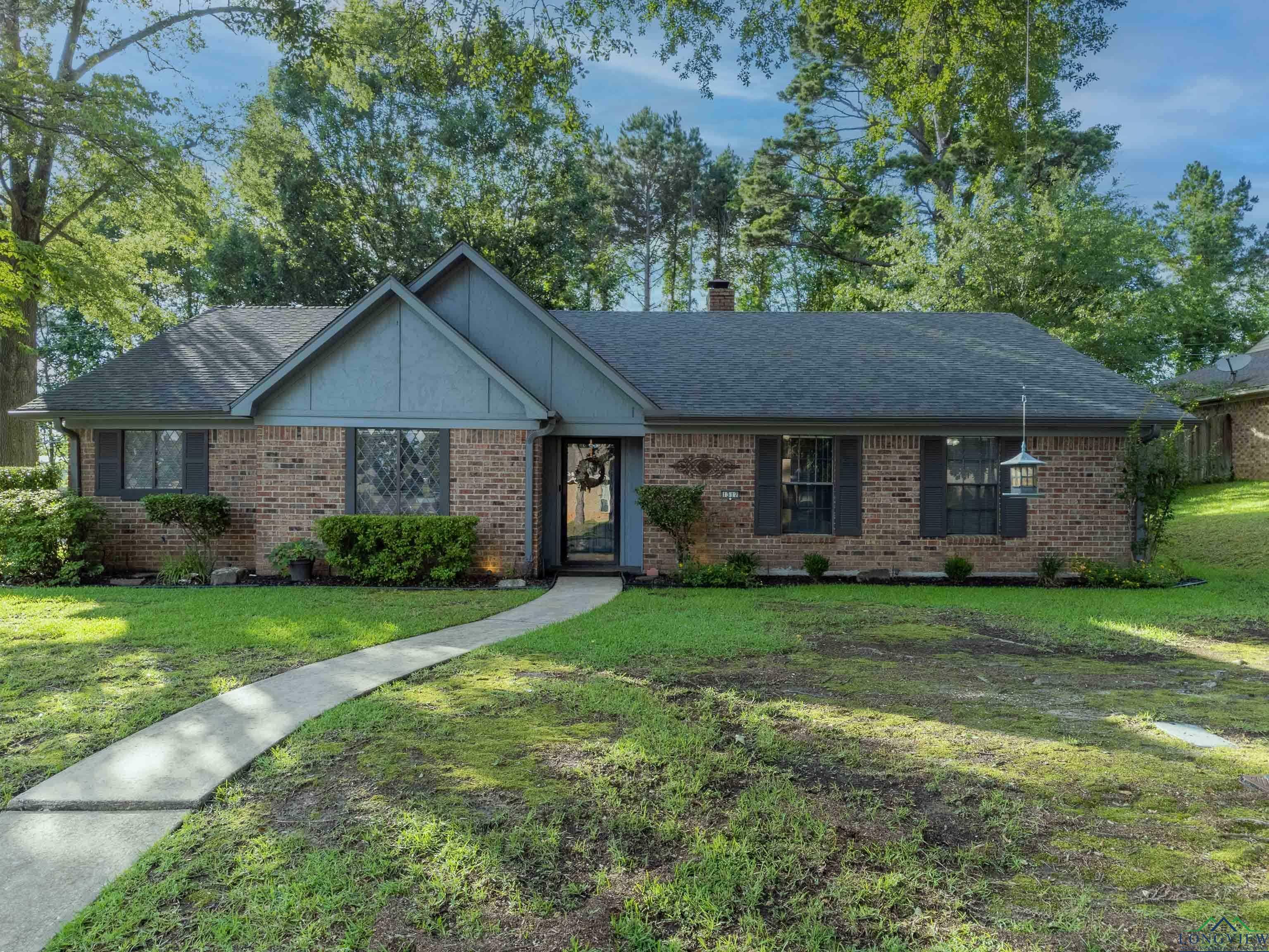 1317 Tiffany  Ln  Longview TX 75604 photo
