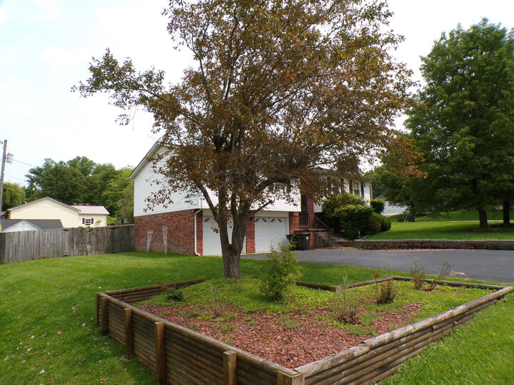 Property Photo: 706 Allf Lane KY 40741