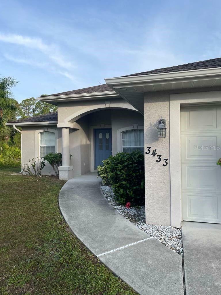 Property Photo: 3433 Monday Terrace FL 34286