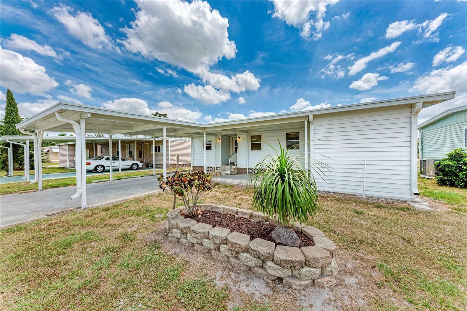 Property Photo: 5619 Bayshore Road 203 FL 34221