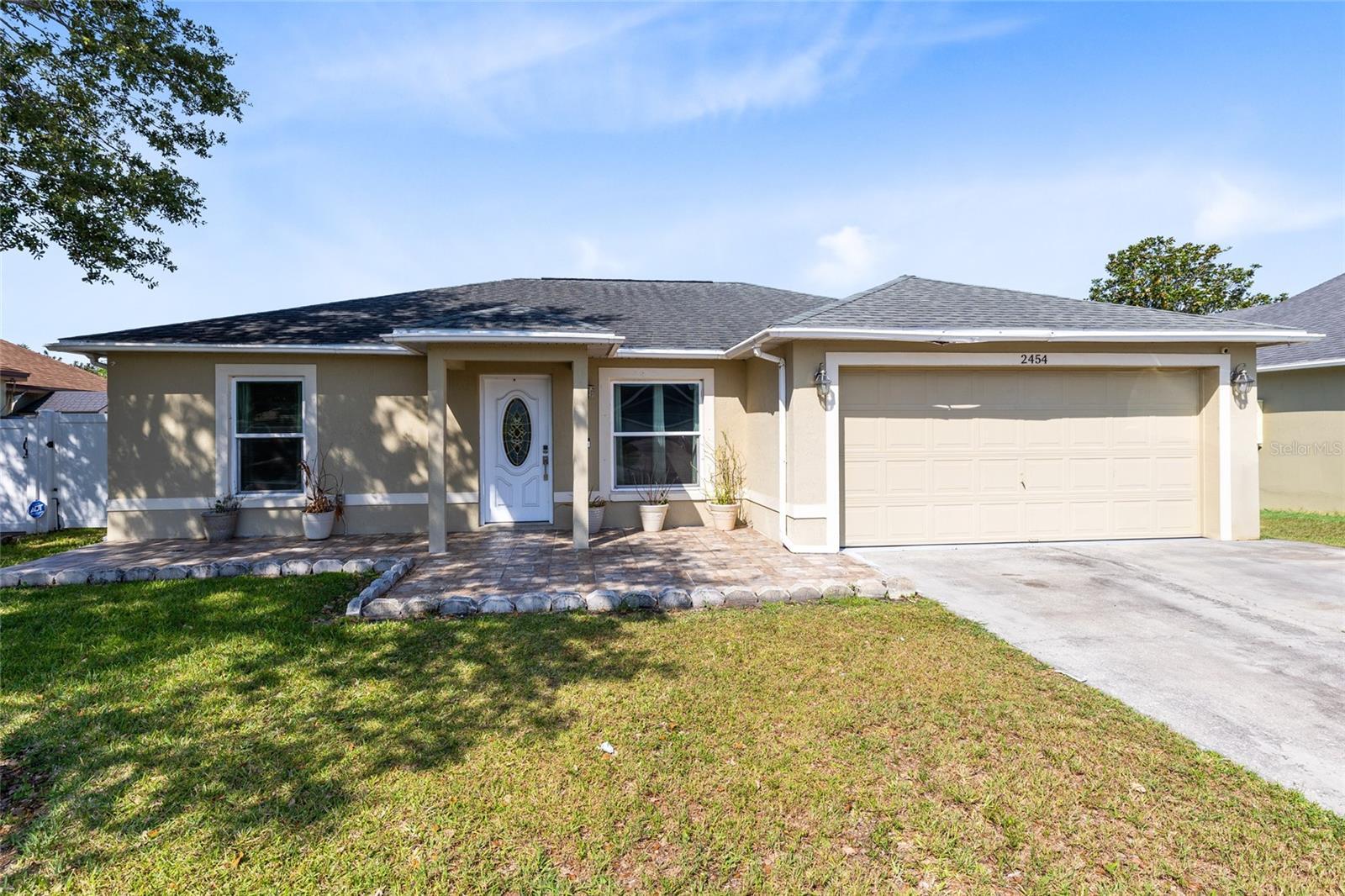 Property Photo: 2454 Quail Run Boulevard N FL 34744