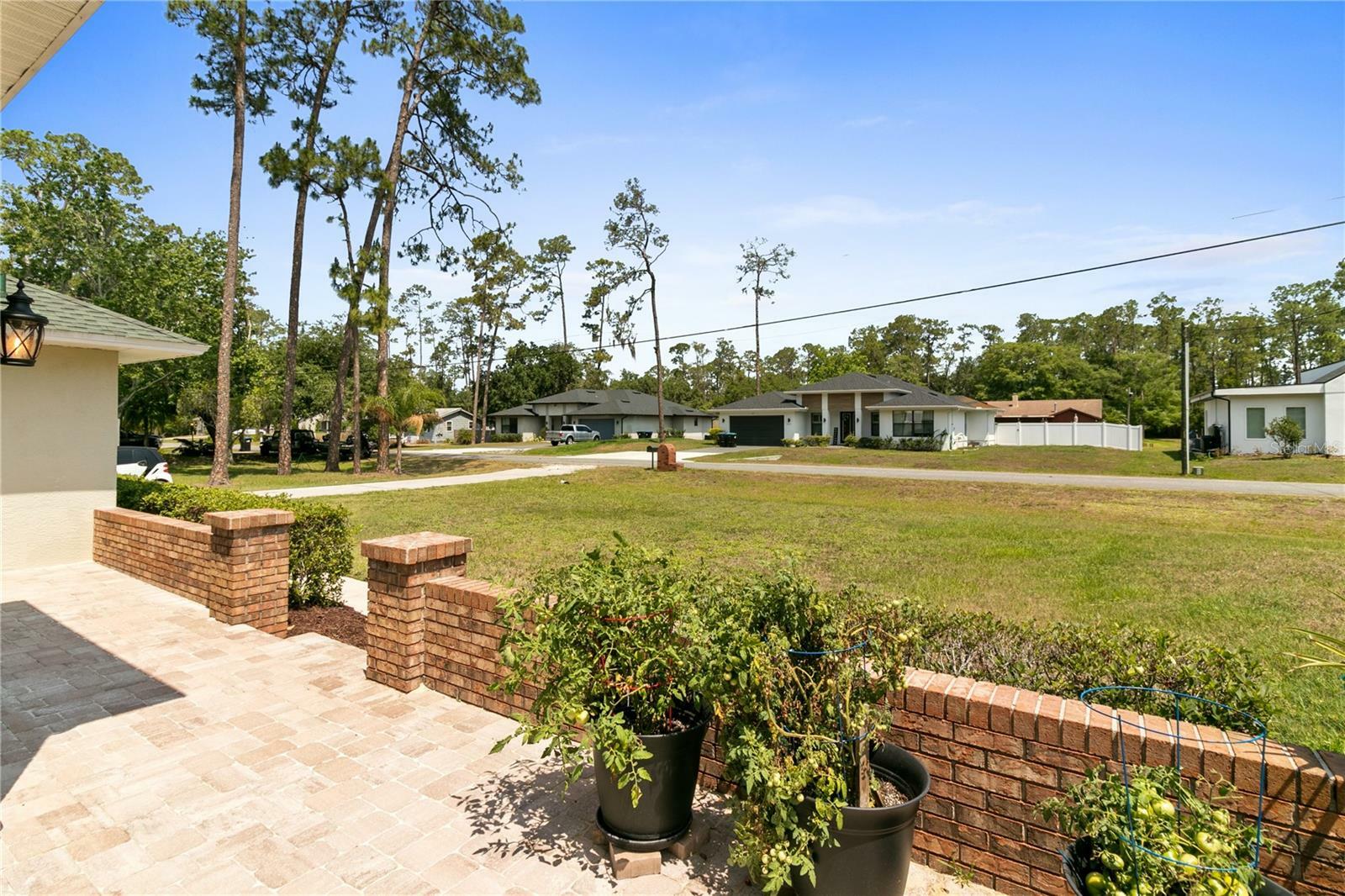 Property Photo: 14612 Bray Road FL 32832
