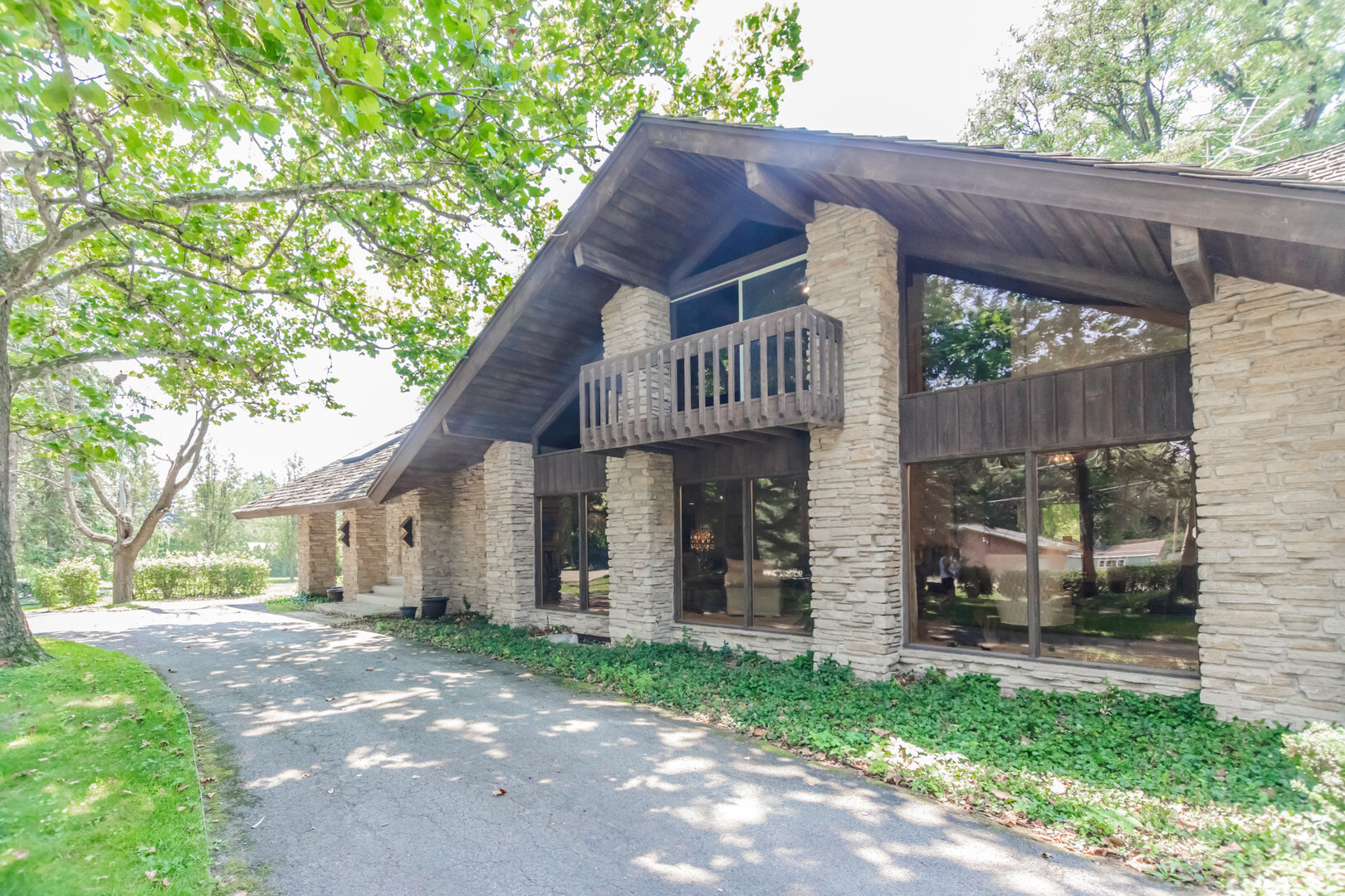 Property Photo: 8080 Wolf Road IL 60527