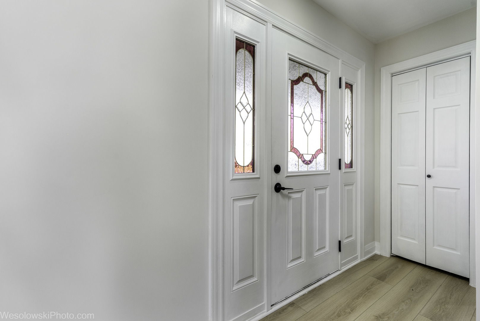 Property Photo: 1319 Frederick Lane IL 60565