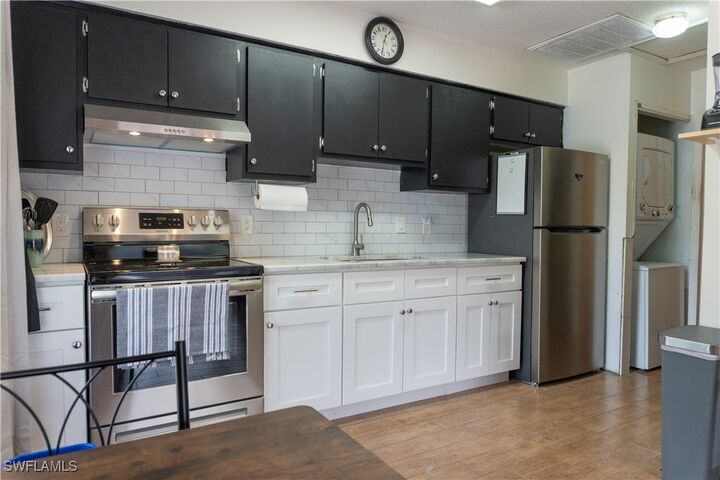 1165 Palm Avenue 8A  North Fort Myers FL 33903 photo