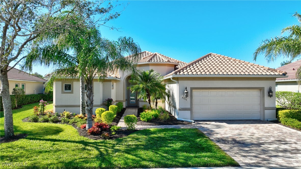Property Photo: 9762 Nickel Ridge Circle FL 34120