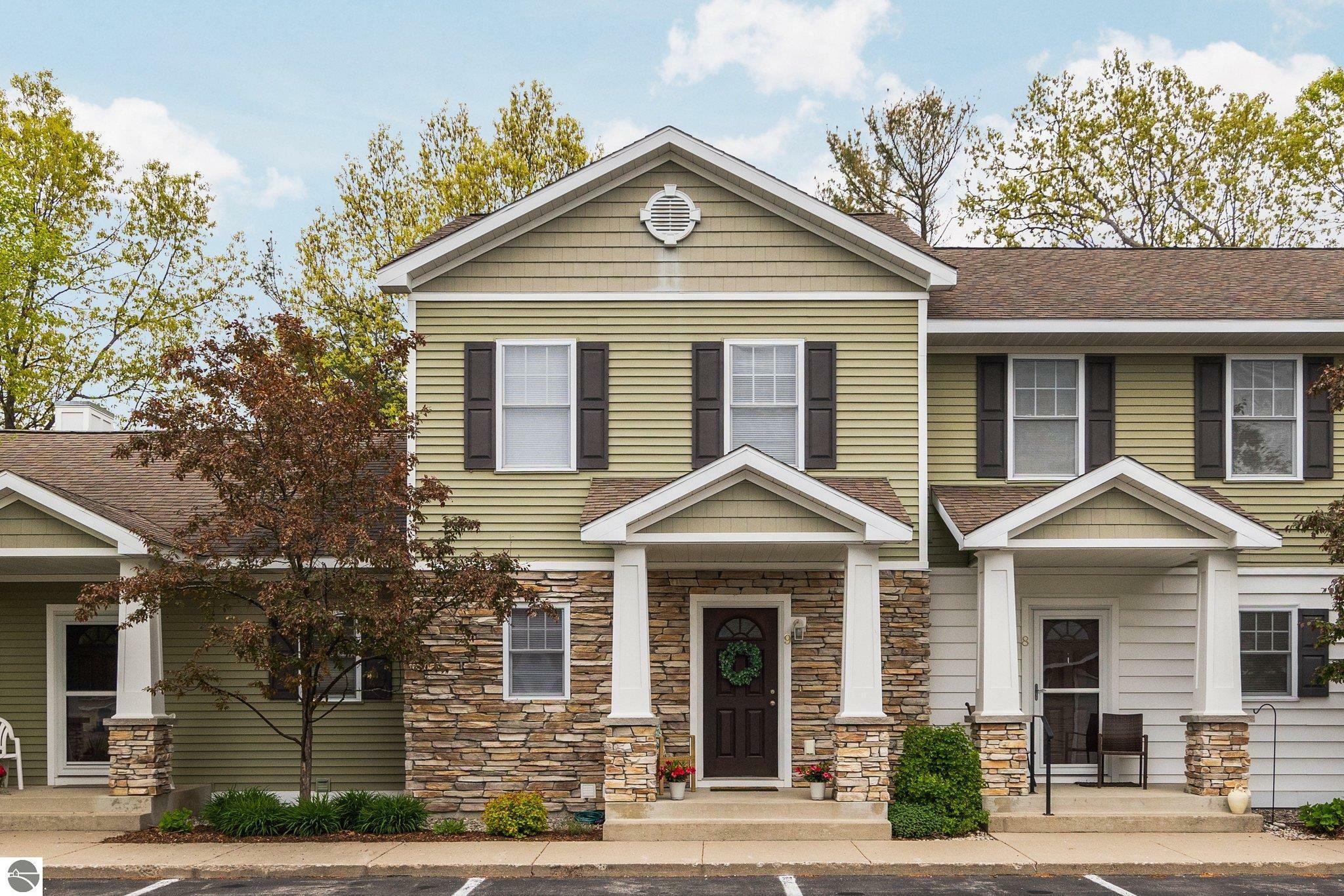 Property Photo:  1491 Kent Street  MI 49686 
