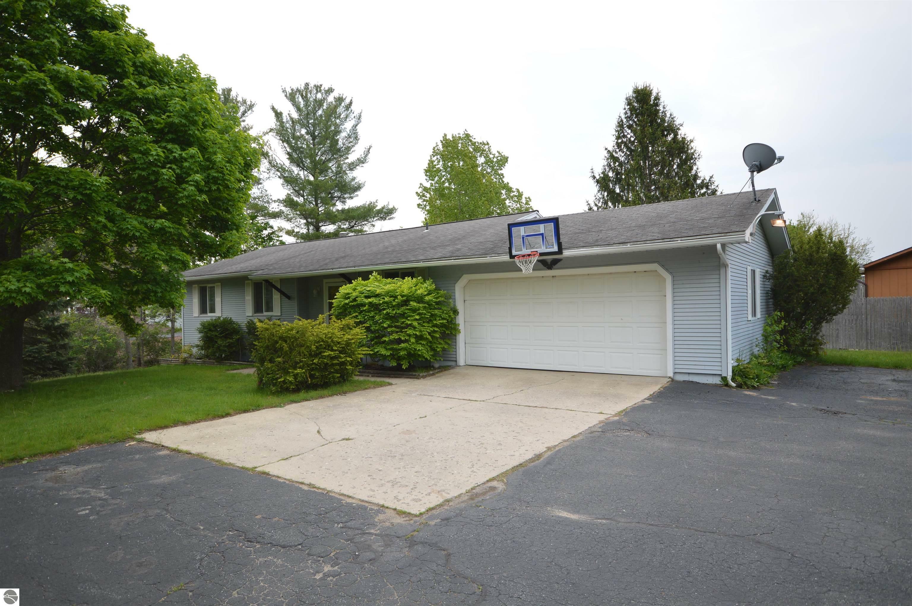 Property Photo:  3642 Orchard View  MI 49684 