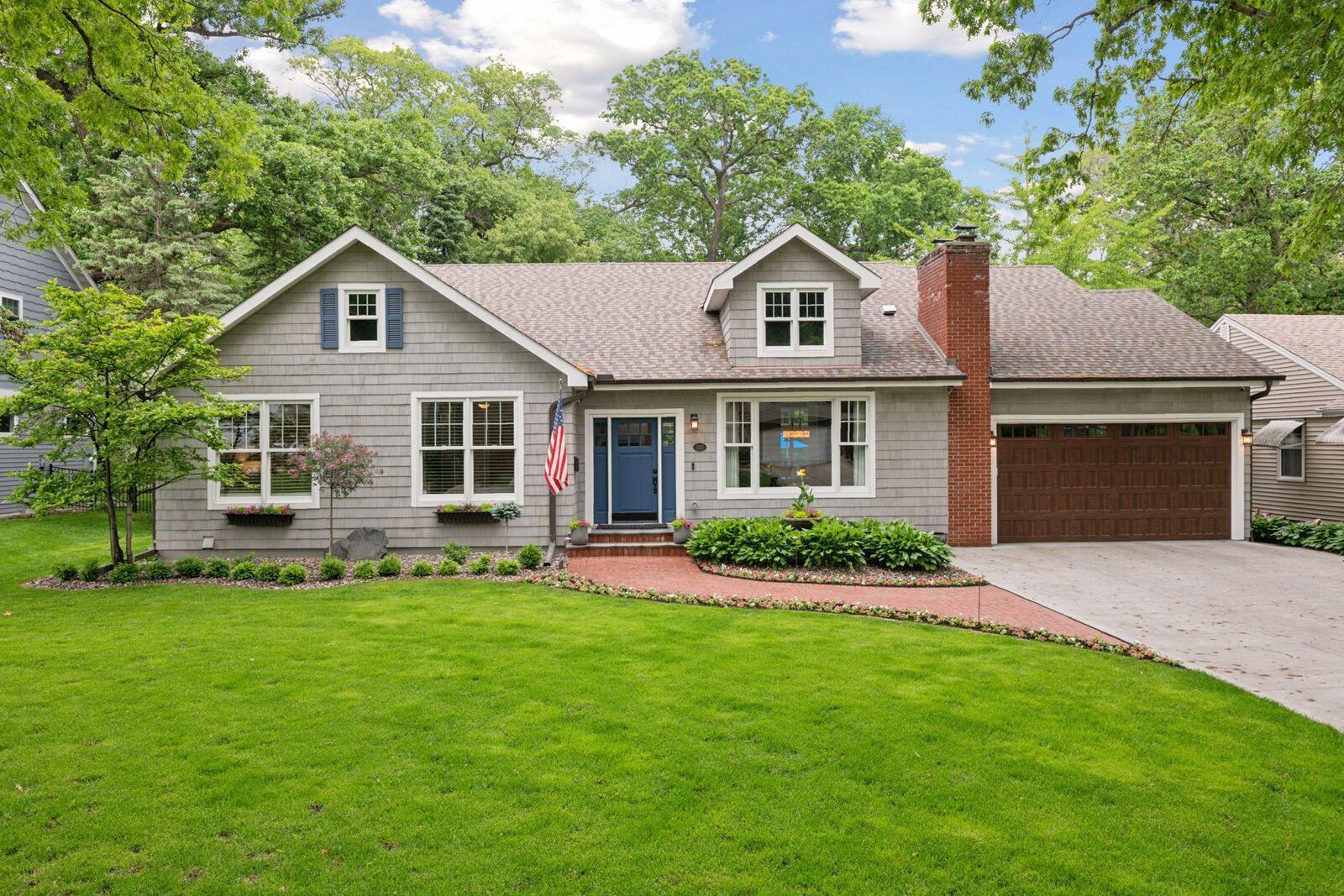 Property Photo:  5220 W 56th Street  MN 55436 