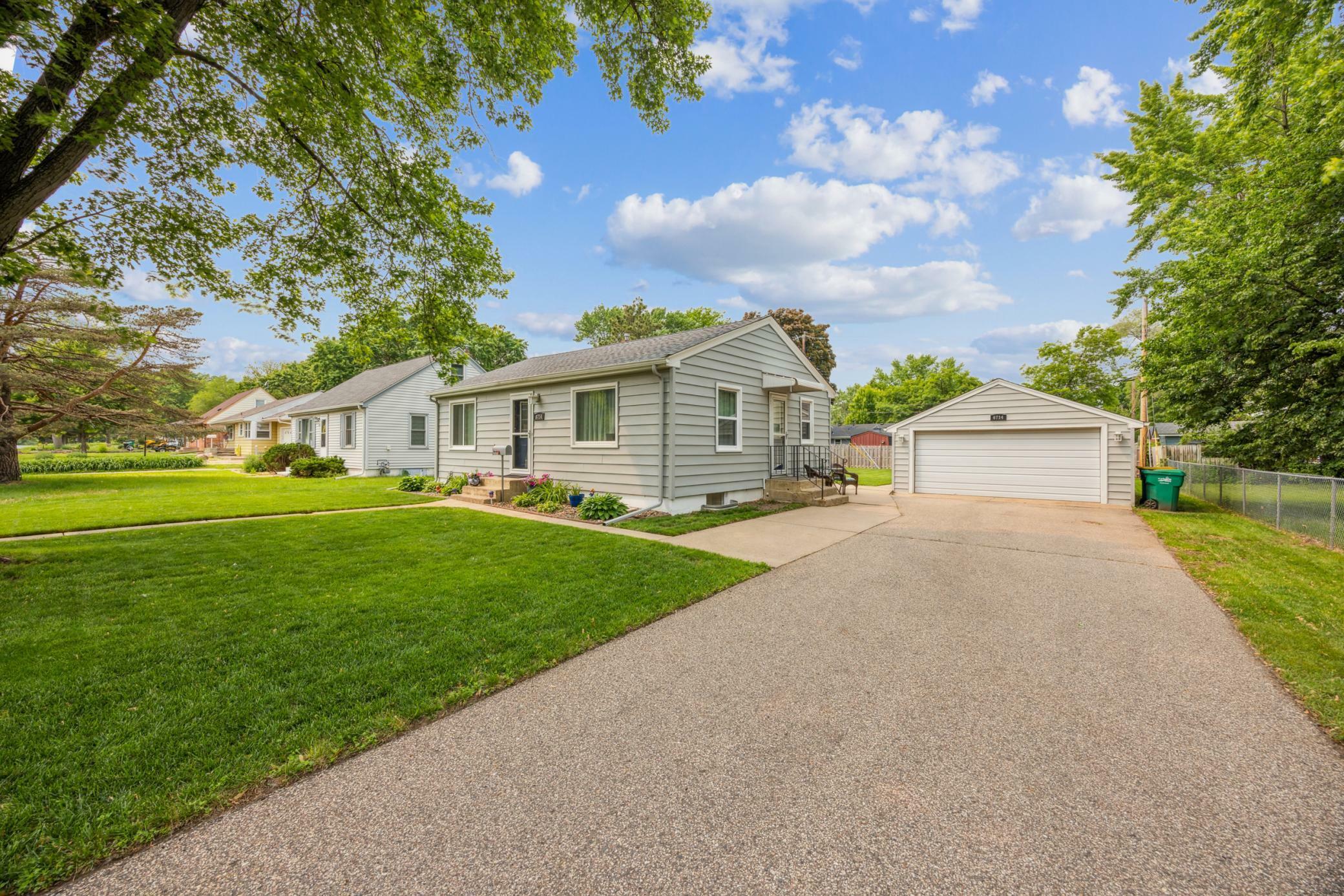 6714 45th Avenue N  Crystal MN 55428 photo