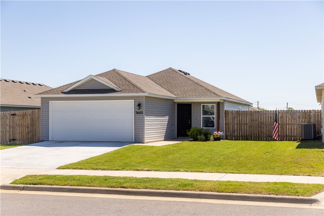 Property Photo:  3603 N Scarlet Lane  AR 72761 