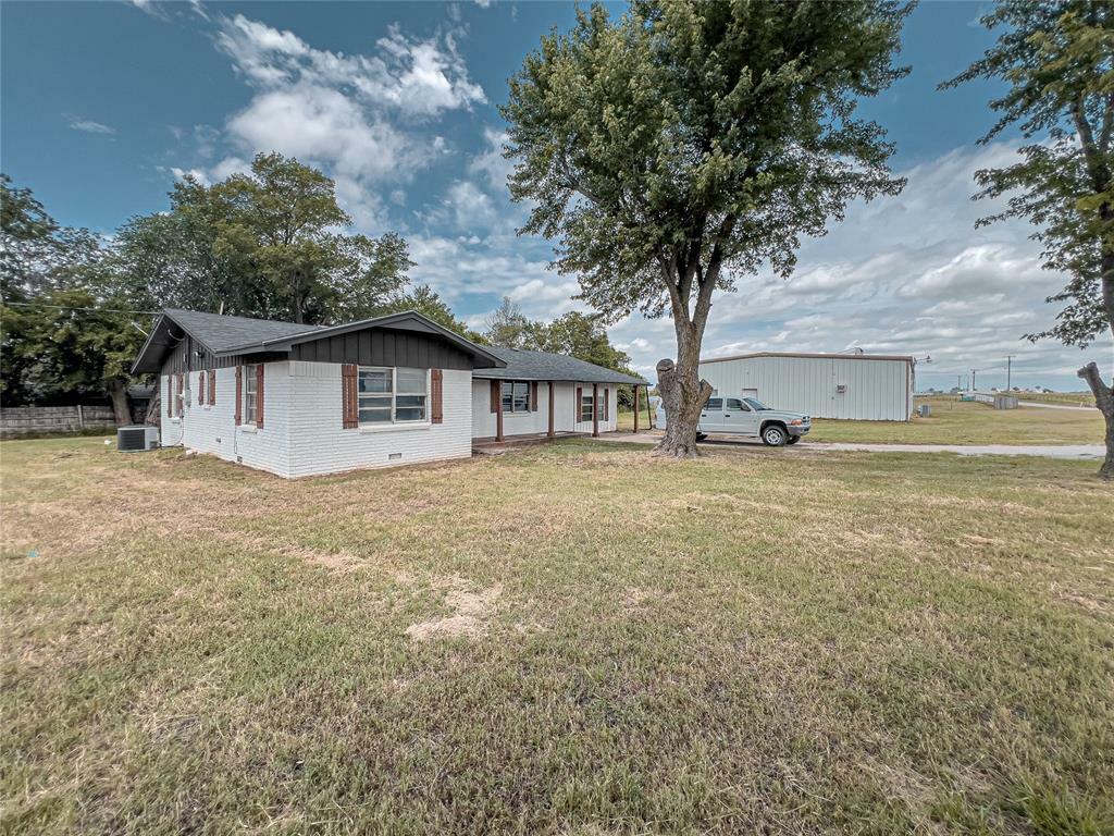 Property Photo: 448 N Highway 81 Highway OK 73067