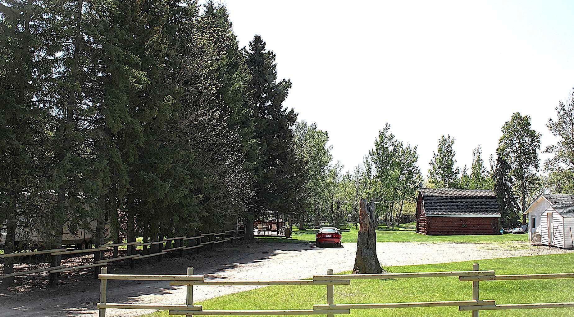 Photo de la propriété: 4003 Township Road 324 AB T4H 4C3