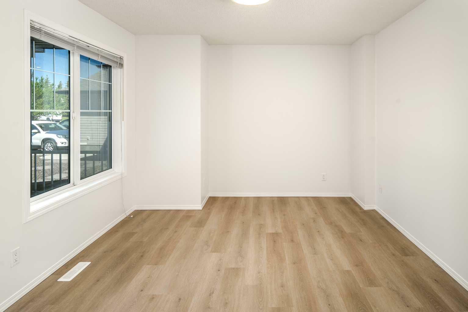 Property Photo: 88 Country Hills Park NW AB T3K 5E1