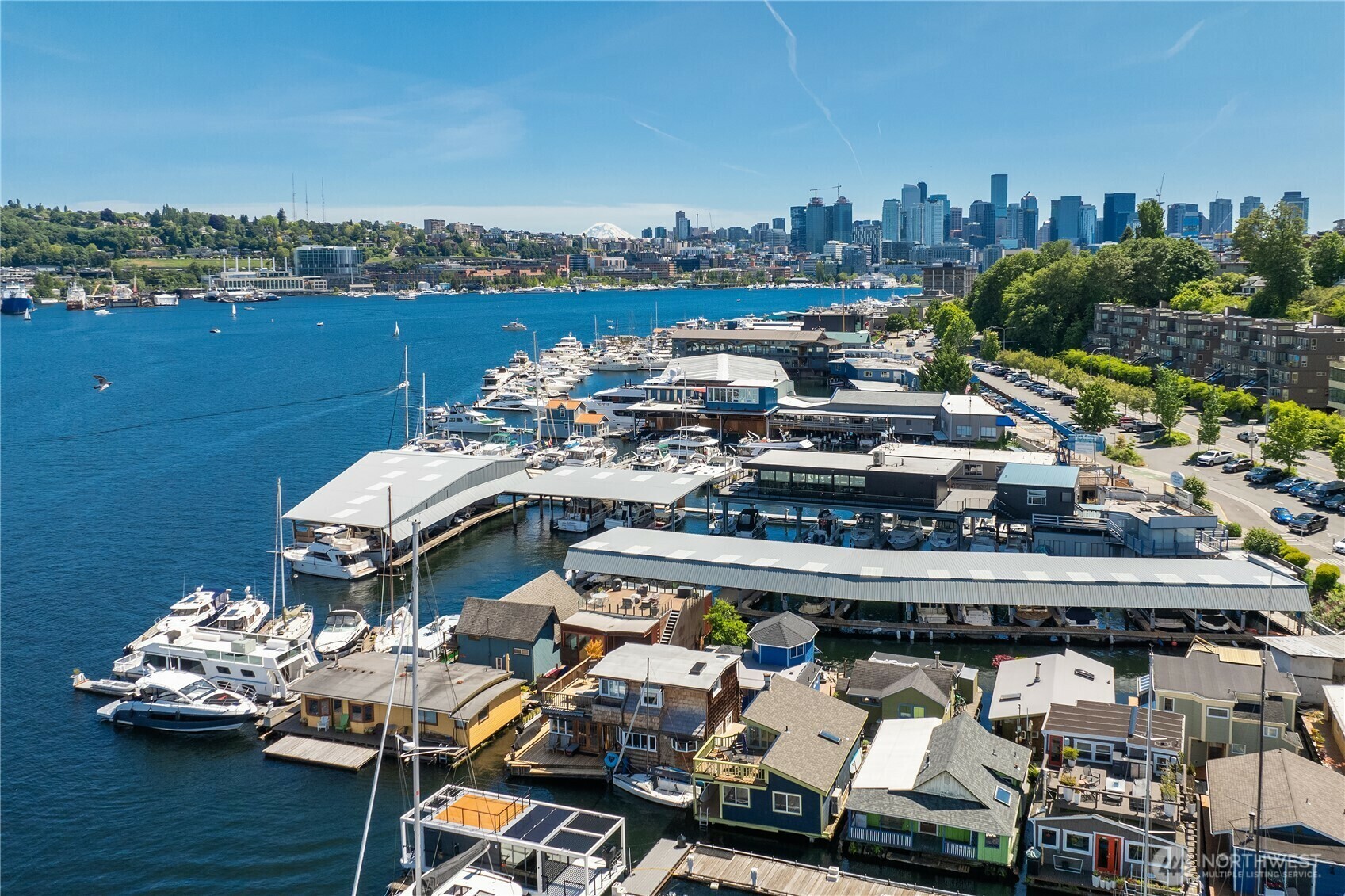 Property Photo: 2420 Westlake Avenue N 11 WA 98109