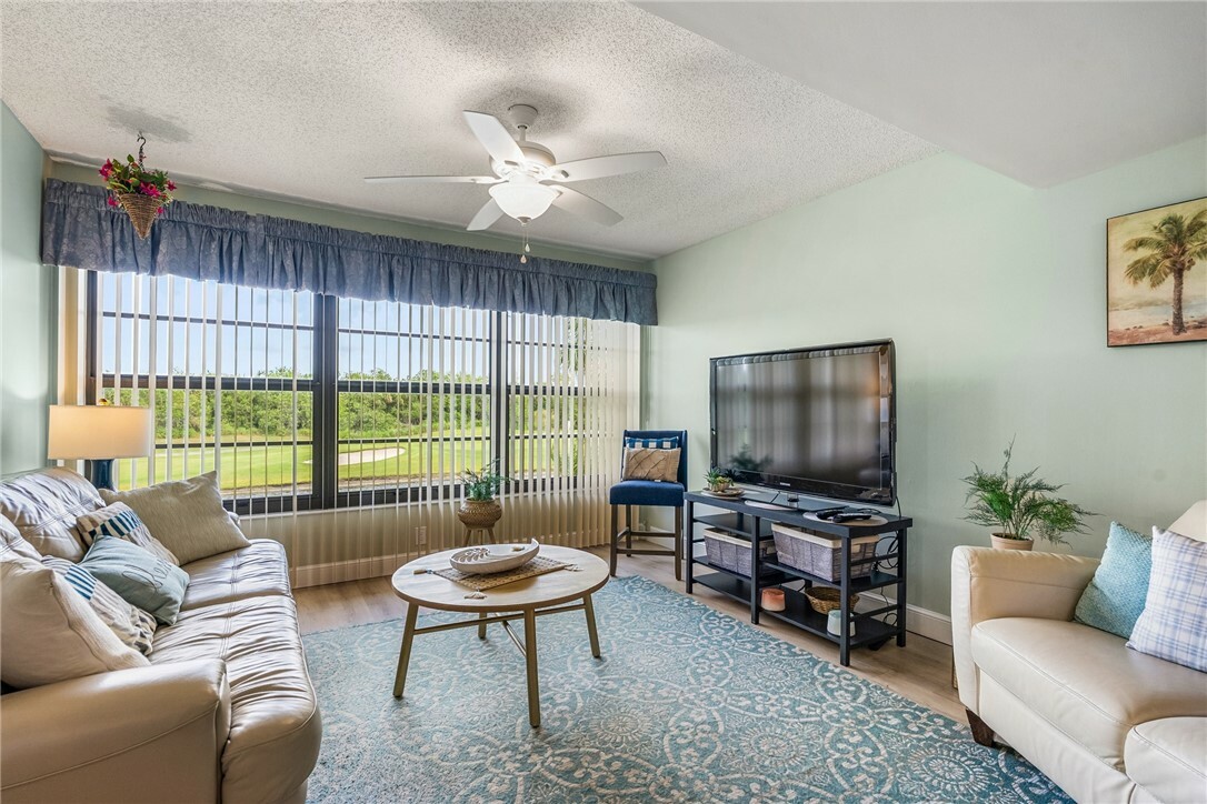 Property Photo: 28 Plantation Drive 204 FL 32966