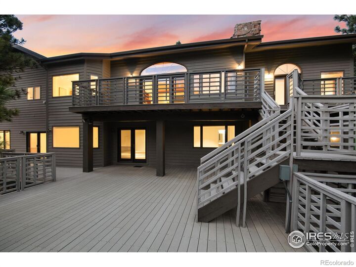 Property Photo:  142 Meadowlook Way  CO 80304 