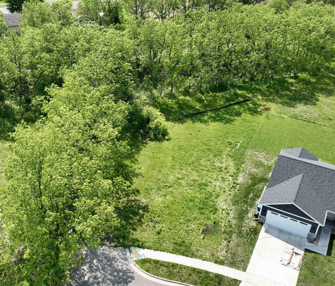 Property Photo: 101 Douglas Drive WI 53521
