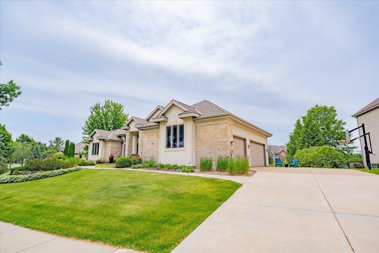 Property Photo: 802 Hidden Cave Road WI 53717