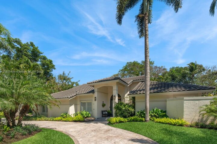 Property Photo: 7395 SW 166th St FL 33157