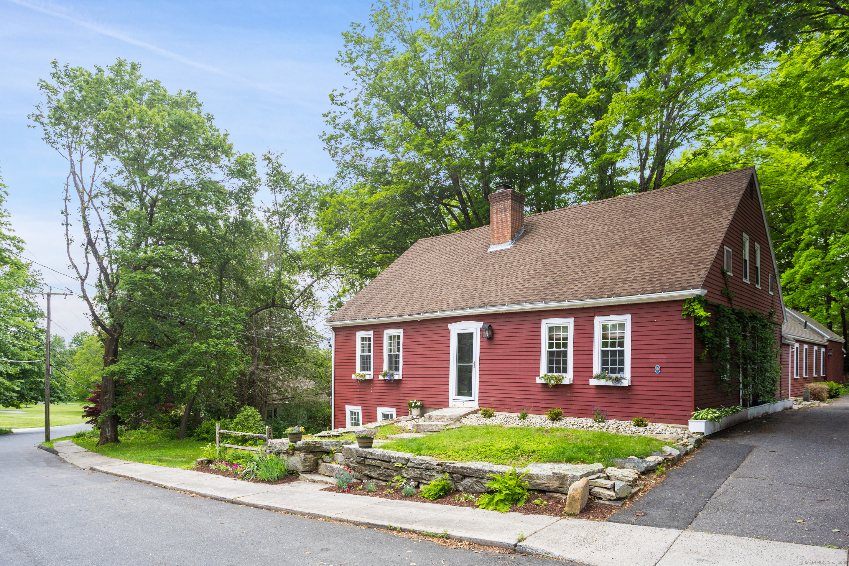 Property Photo: 8 Cider Mill Road CT 06084