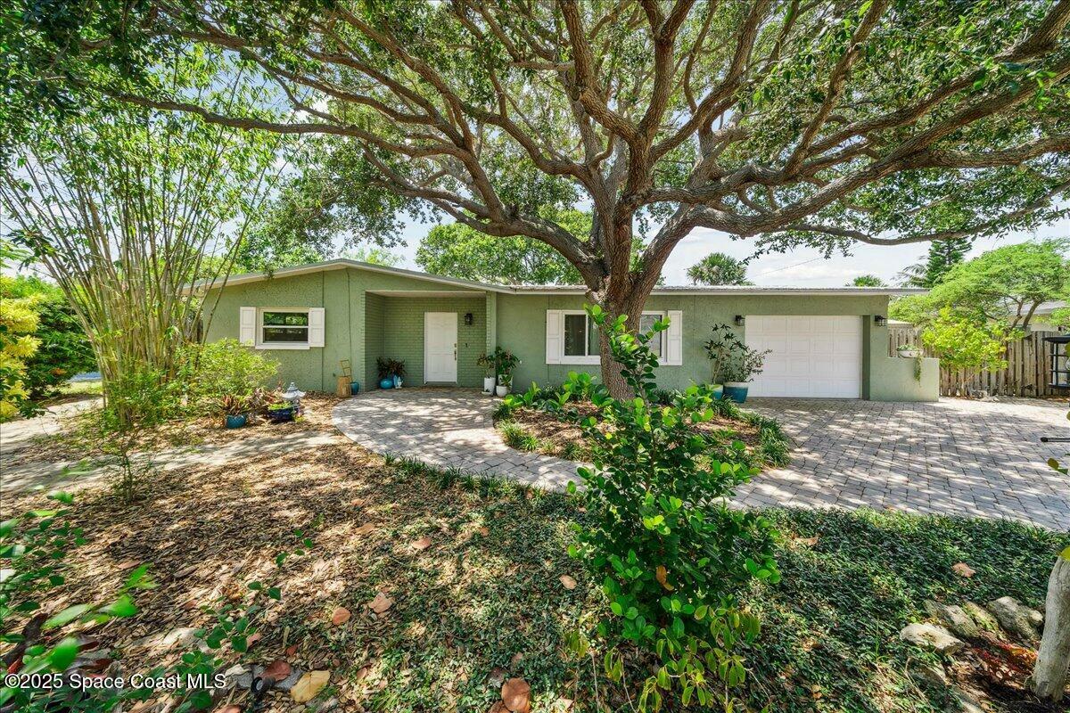 Property Photo: 1883 Gulf Court FL 32903