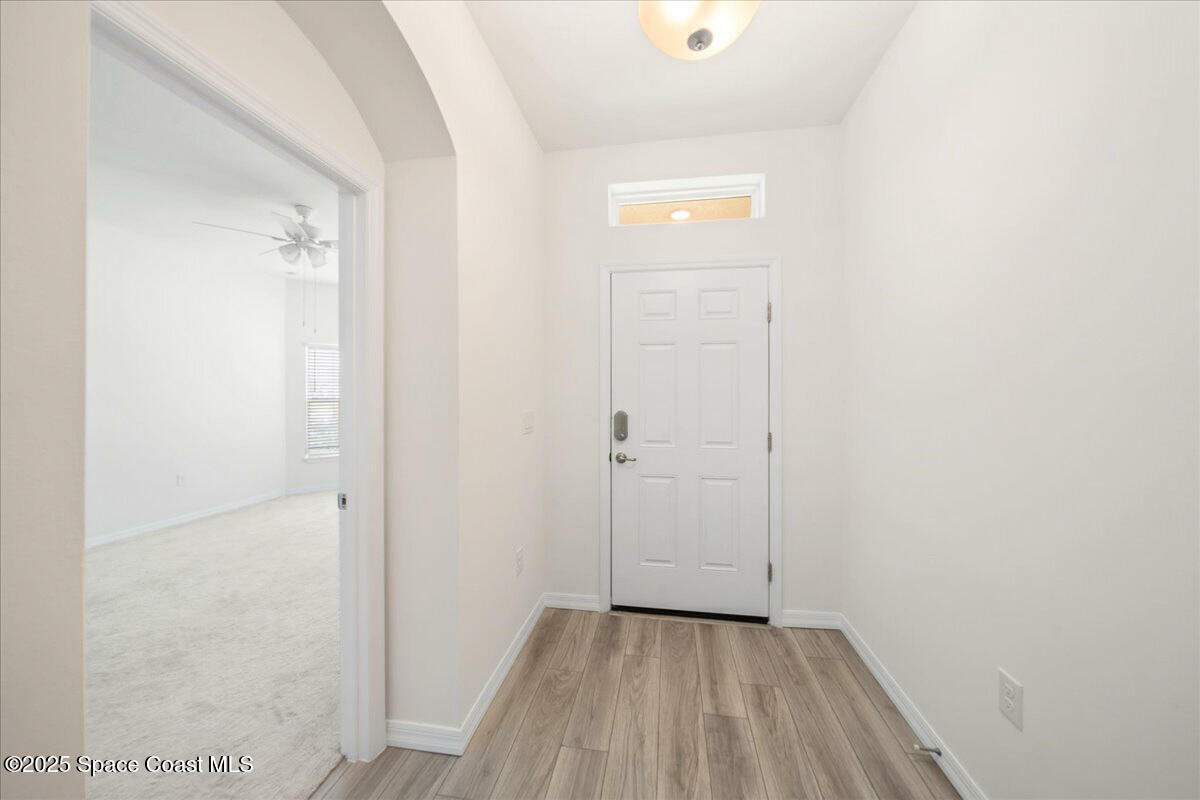 Property Photo: 8342 Laguna Circle FL 32976