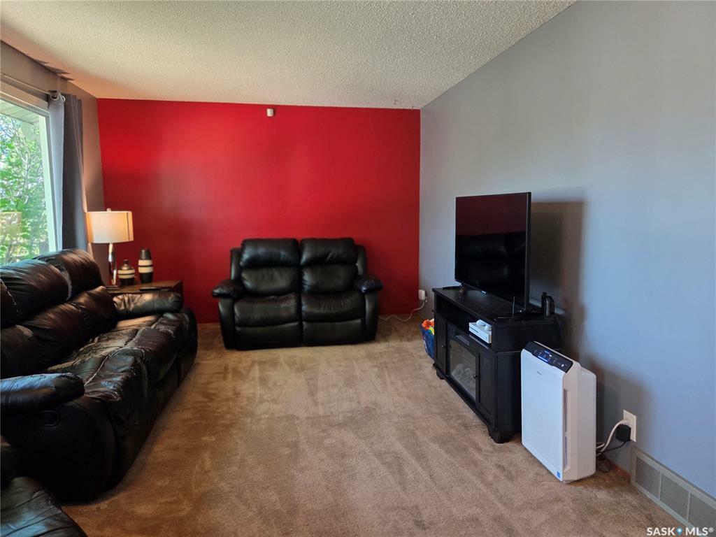 Property Photo: 10208 Borden Crescent SK S9A 3A1