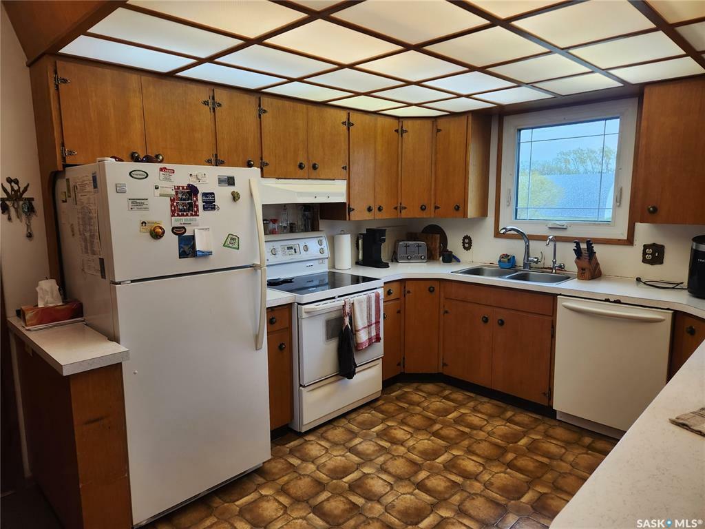 Property Photo: Rural Address SK S0E 1T0