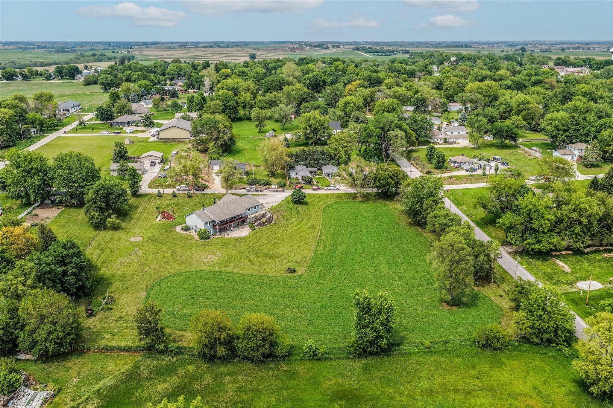 Property Photo: 206 Vine Street IA 51653