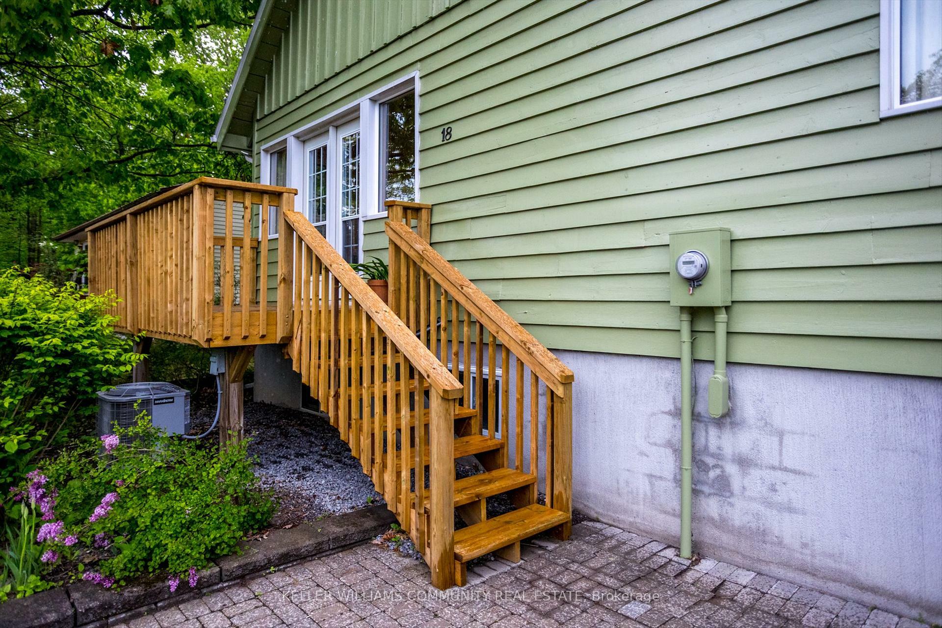 Property Photo: 18 Thomas Street ON K0K 2M0