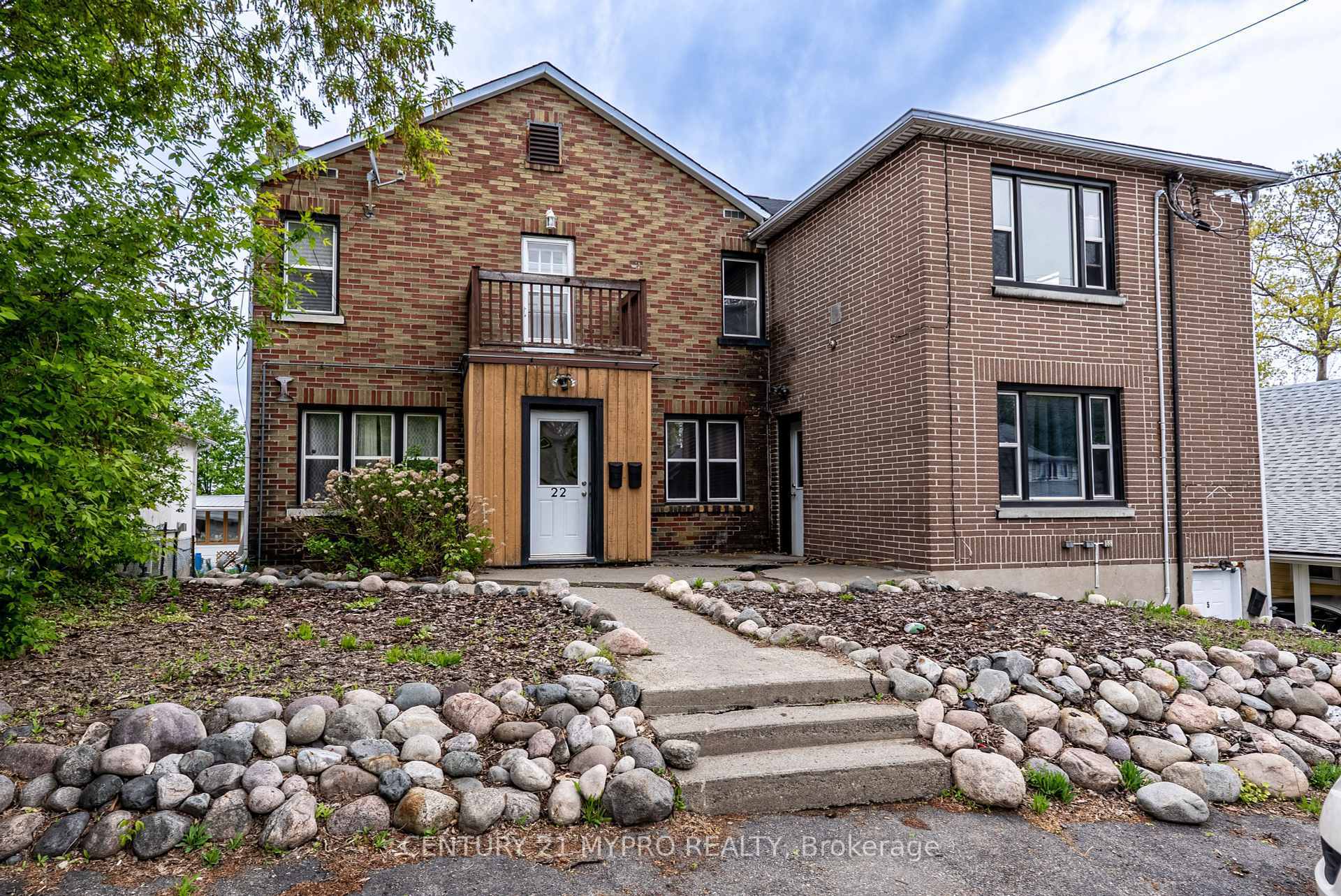 Property Photo: 22 Whittaker Street ON P3C 3W9