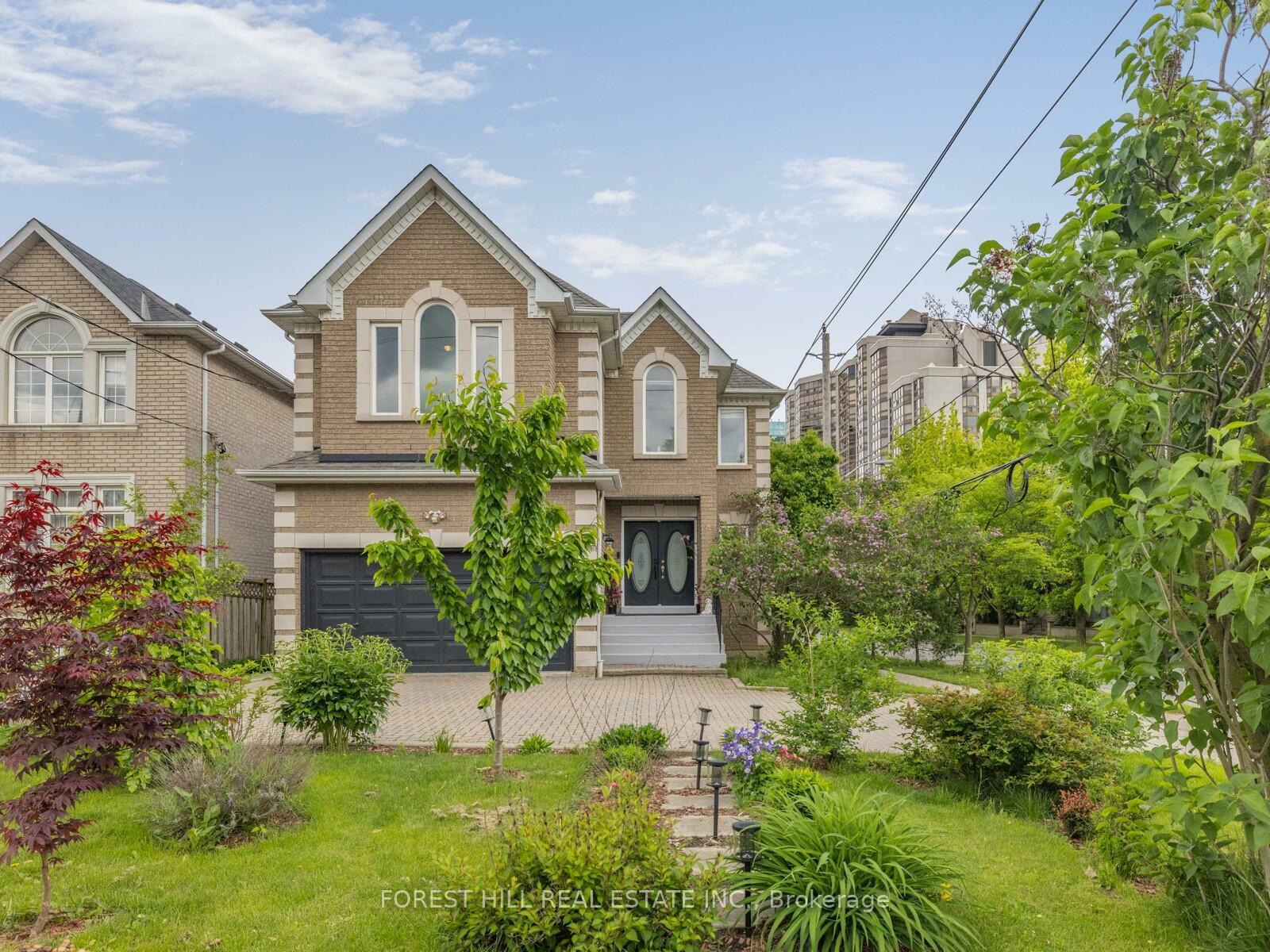 Photo de la propriété:  125 Spring Garden Avenue  ON M2N 3G4 