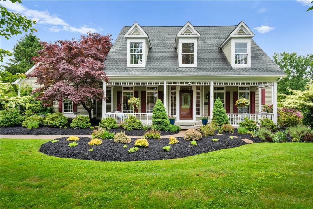 Property Photo: 5010 West Grove Ln PA 15044