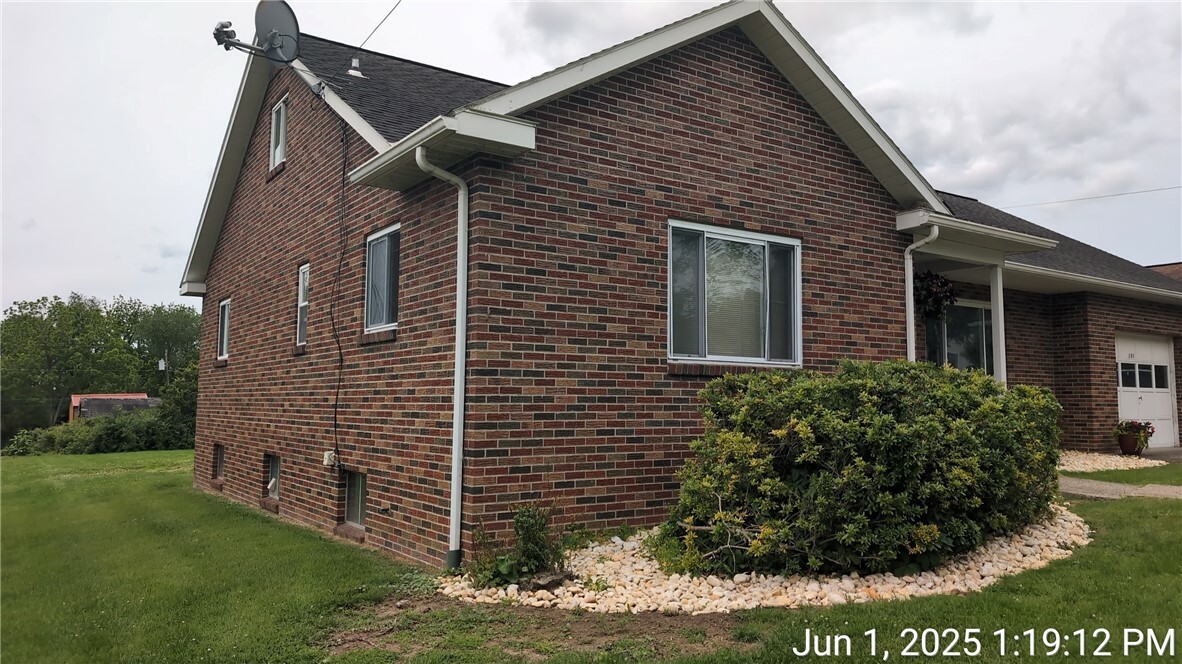 Property Photo: 175 Sherman Ave PA 15370