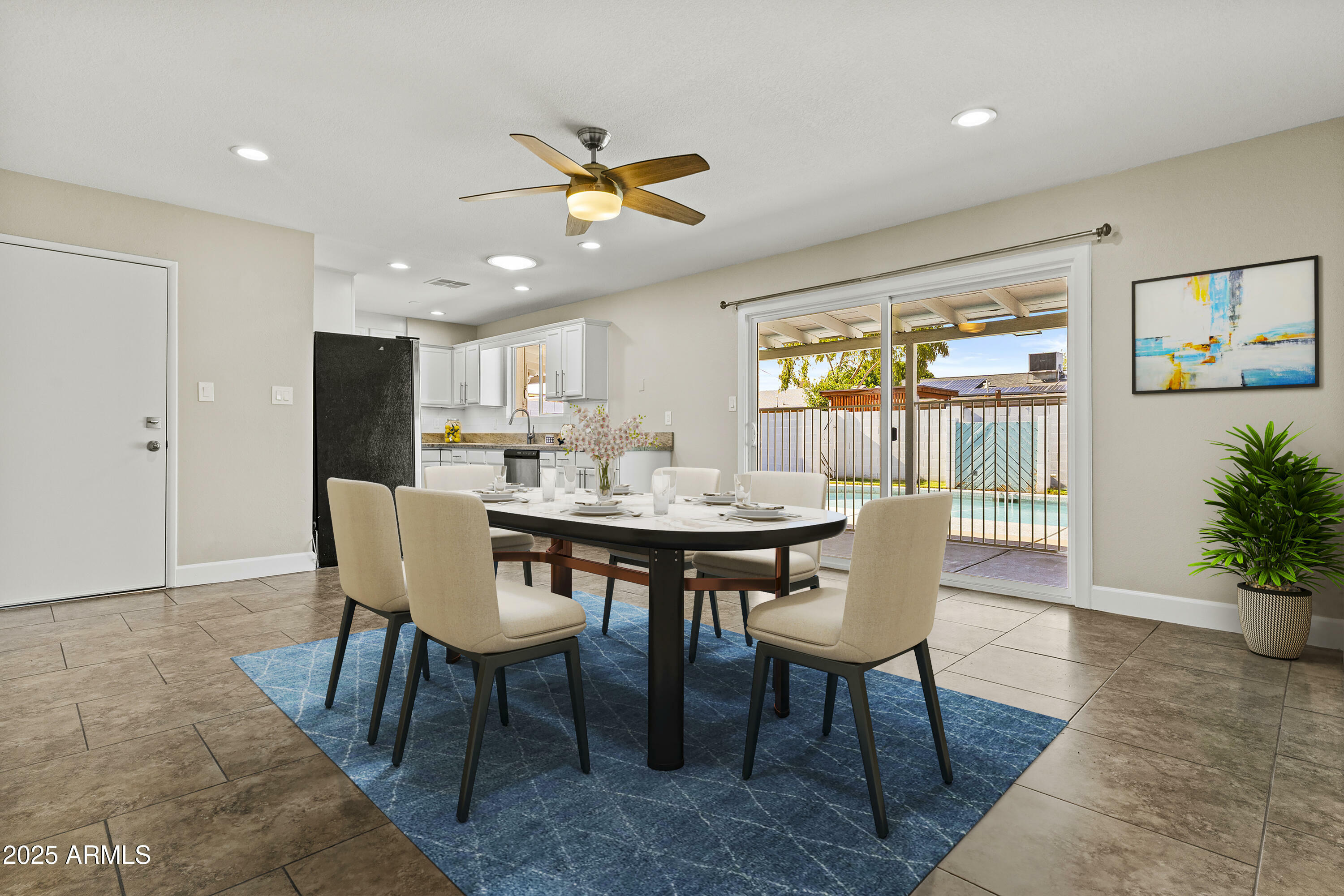 Property Photo: 2608 W Columbine Drive AZ 85029