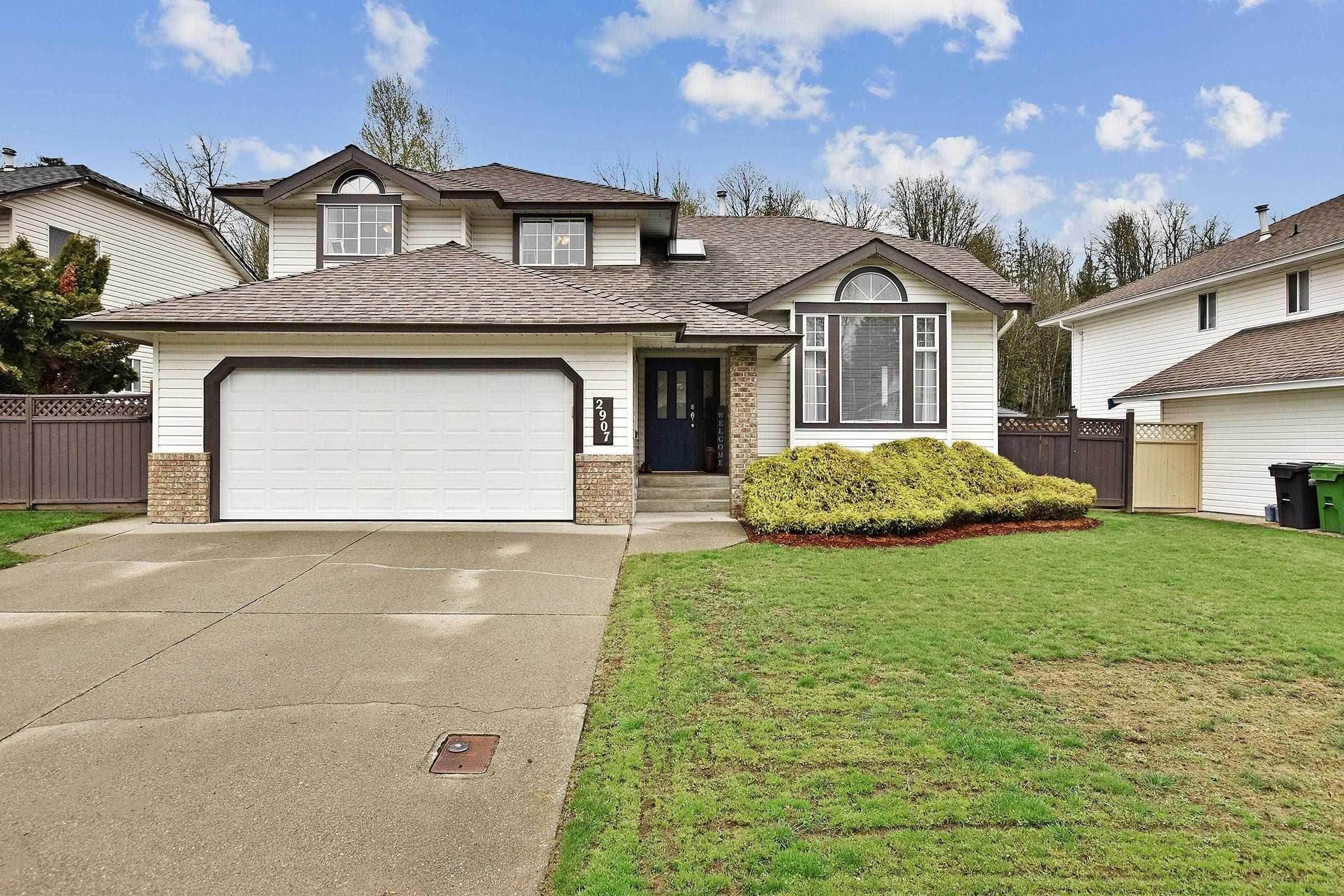 Property Photo: 2907 Crossley Drive BC V2T 5H1