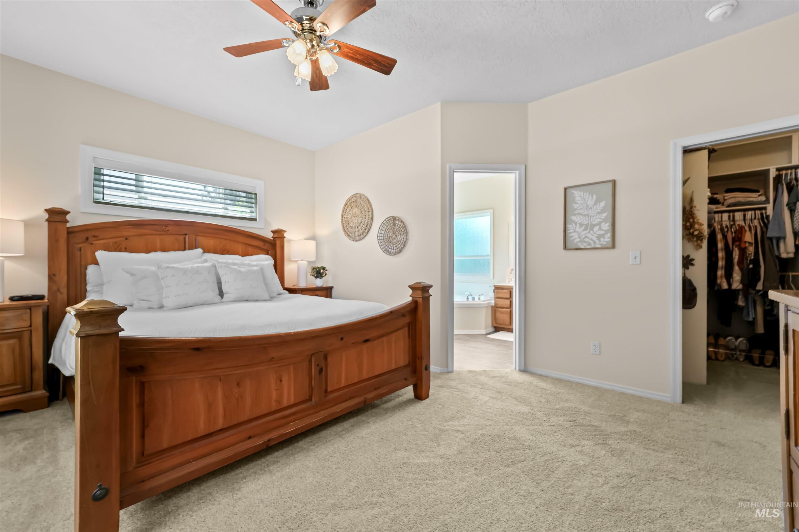 Property Photo: 439 S Middle Creek Dr ID 83686