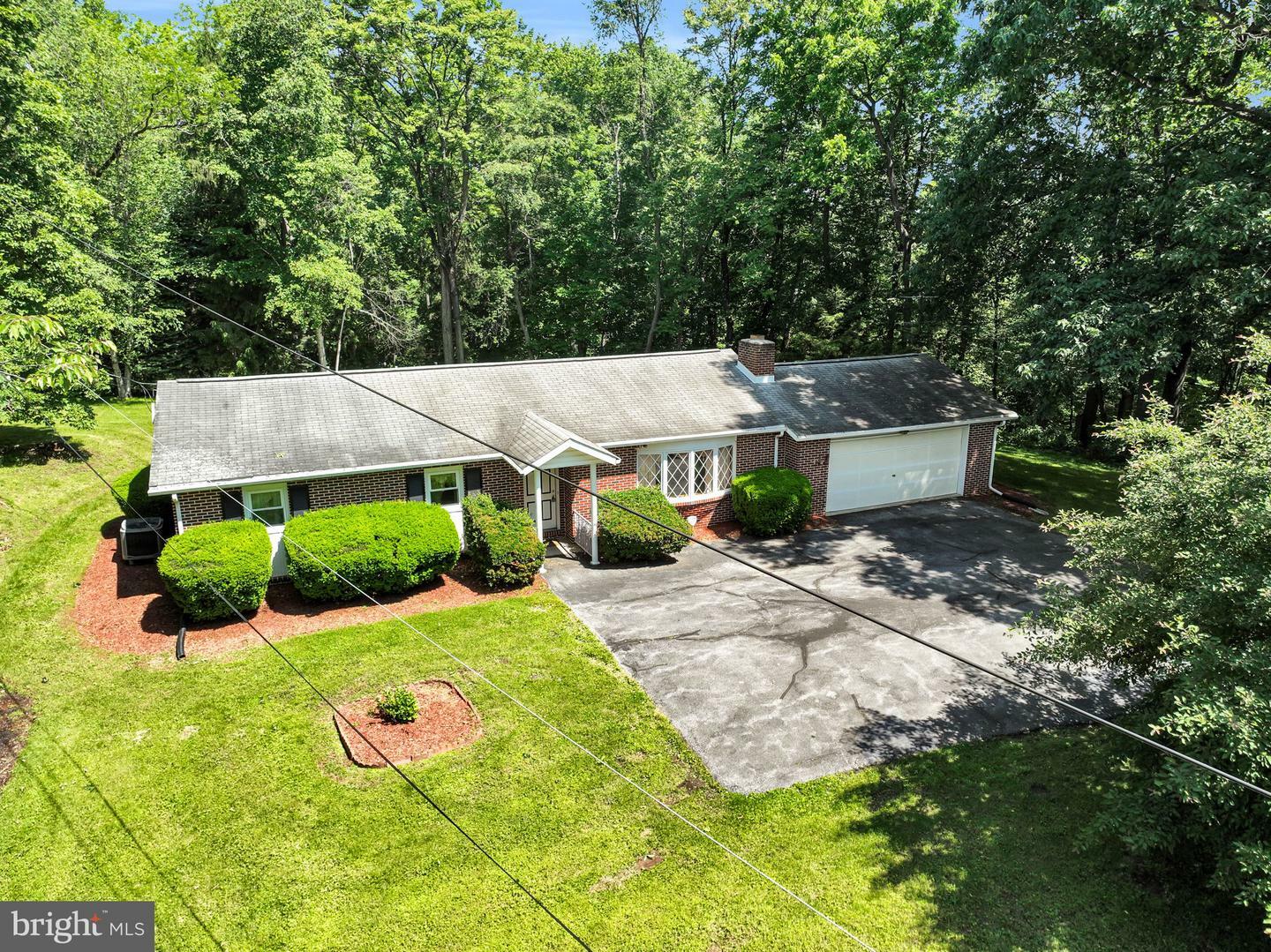 Property Photo:  31 Hunters Valley Road  PA 17045 