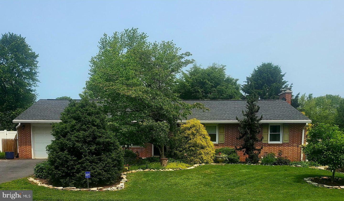 Property Photo: 14 Mimosa Drive PA 17055