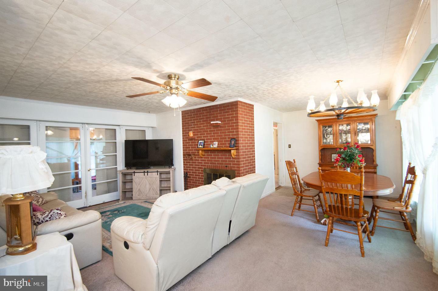 Property Photo:  112 Roseberry Avenue  MD 21804 