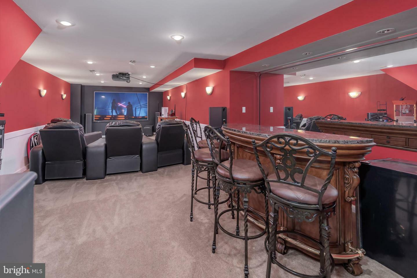 Property Photo: 1401 Sundrop Court NJ 08094