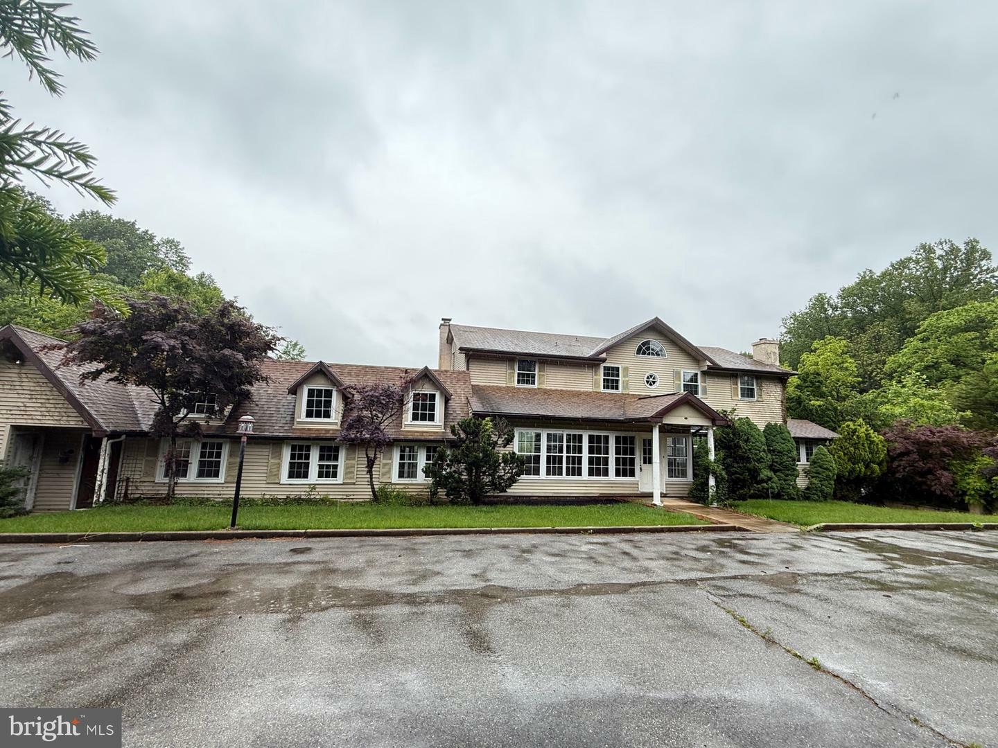 Property Photo: 790 Hopewell Road PA 19335