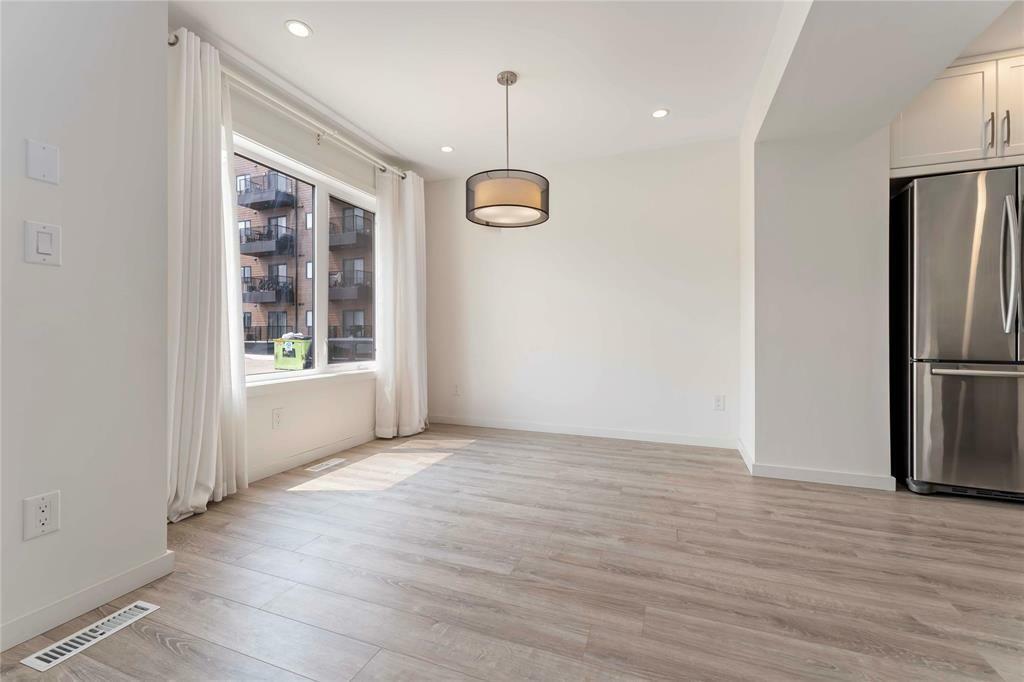 Photo de la propriété:  205 Peguis Street  MB R3W 0N2 