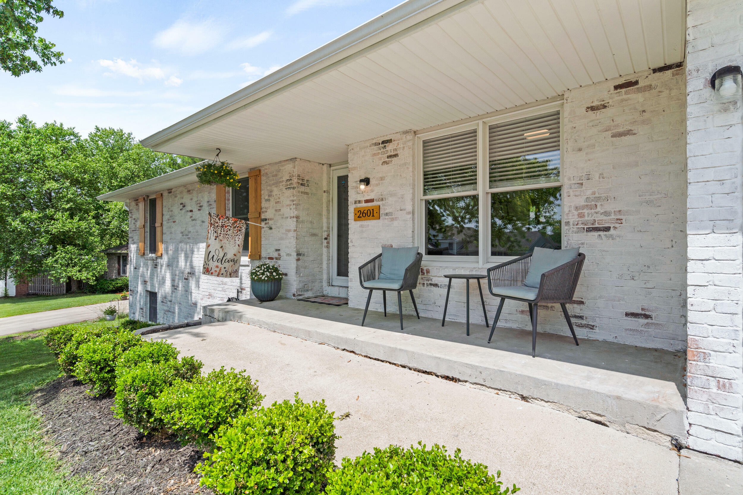 Property Photo: 2601 Martinshire Ct MO 65203