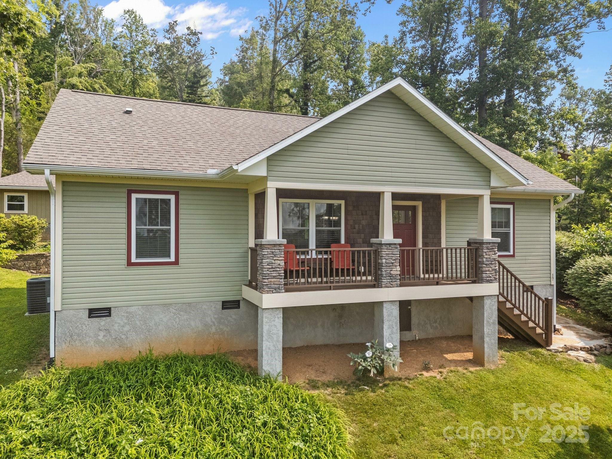 17 Laurel Road  Arden NC 28704 photo