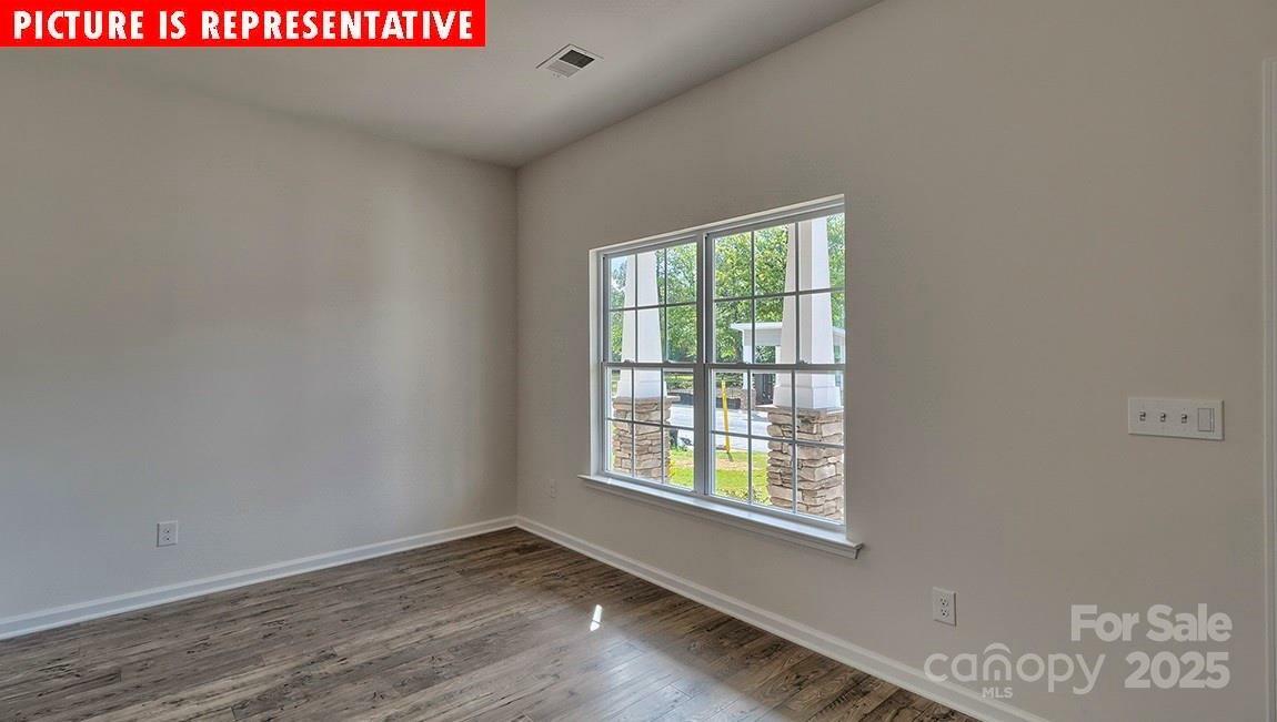 Property Photo: 1369 Secrest Commons Drive NC 28112