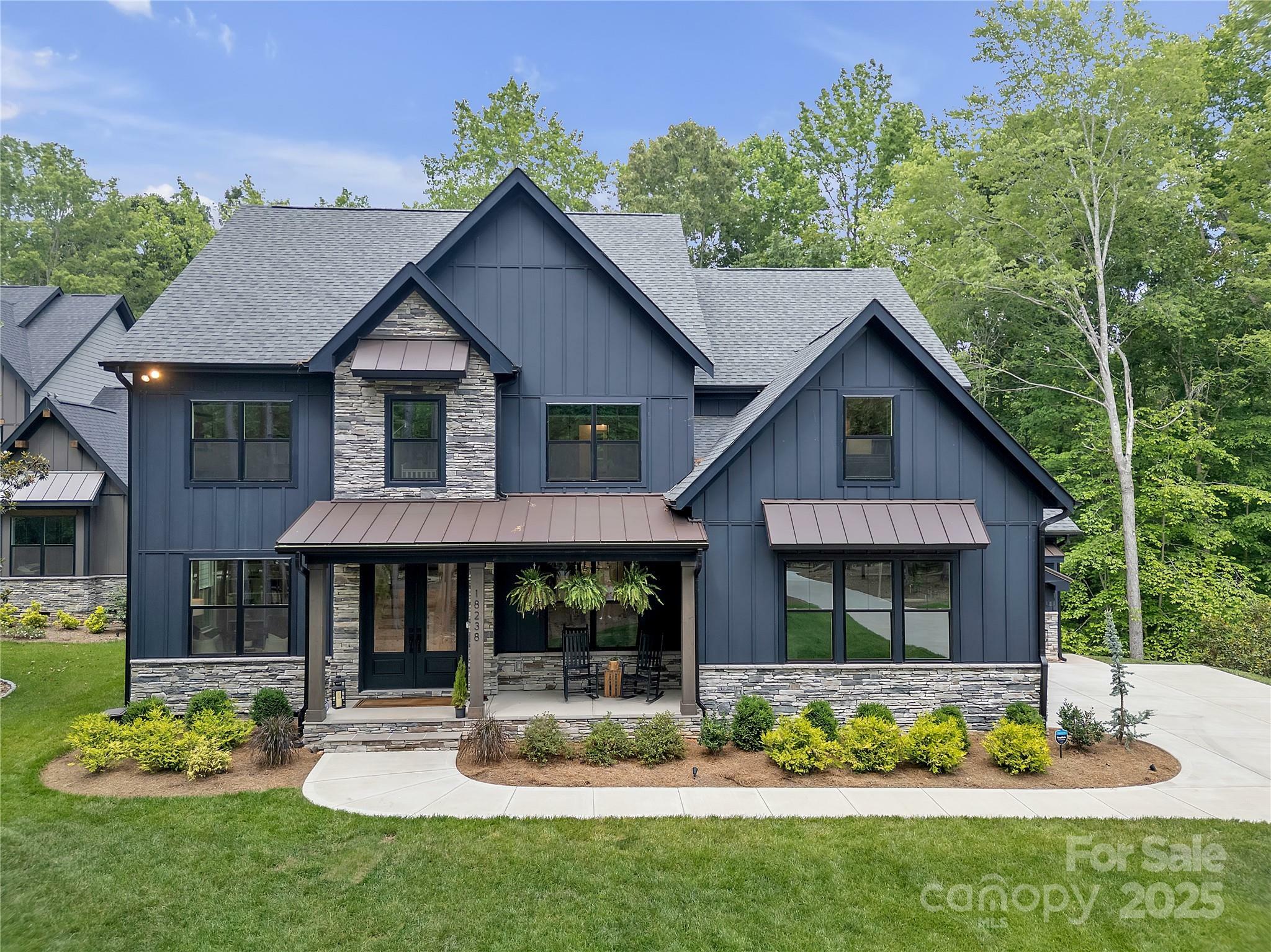 Property Photo: 18238 Youngblood Road N NC 28278