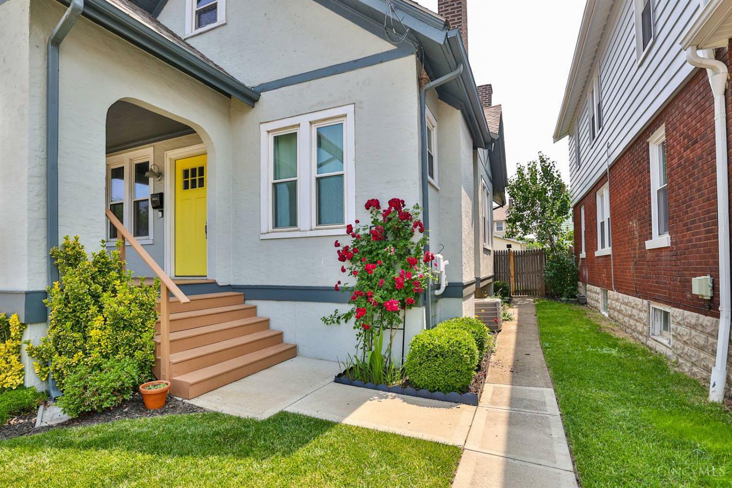 Property Photo:  5444 Rolston Avenue  OH 45212 